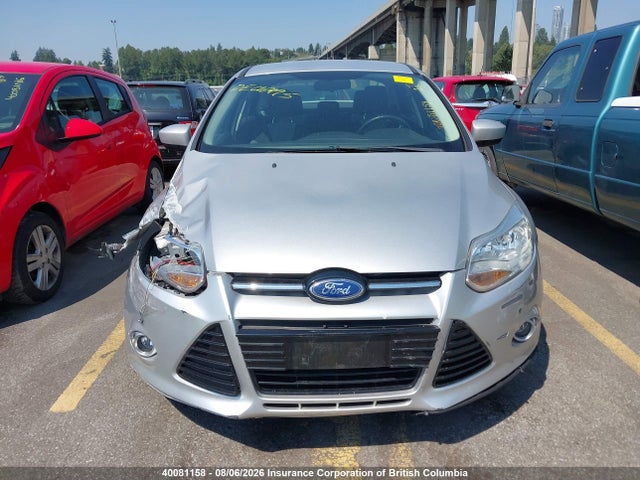 40081158 :رقم المزاد ، 1FAHP3F21CL136655 vin ، 2012 Ford Focus Se مزاد بيع
