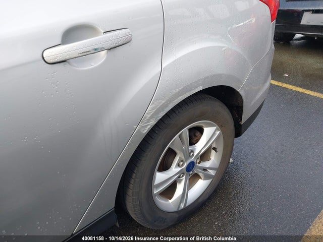 40081158 :رقم المزاد ، 1FAHP3F21CL136655 vin ، 2012 Ford Focus Se مزاد بيع