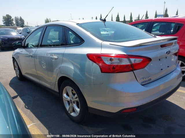 40081158 :رقم المزاد ، 1FAHP3F21CL136655 vin ، 2012 Ford Focus Se مزاد بيع