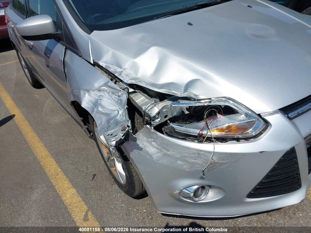 40081158 :رقم المزاد ، 1FAHP3F21CL136655 vin ، 2012 Ford Focus Se مزاد بيع