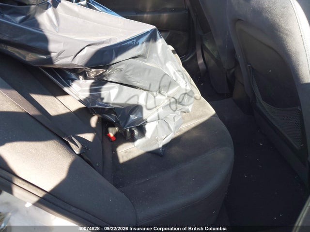 40074828 :رقم المزاد ، KMHDU4BD2AU028479 vin ، 2010 Hyundai Elantra Blue/gls/se مزاد بيع