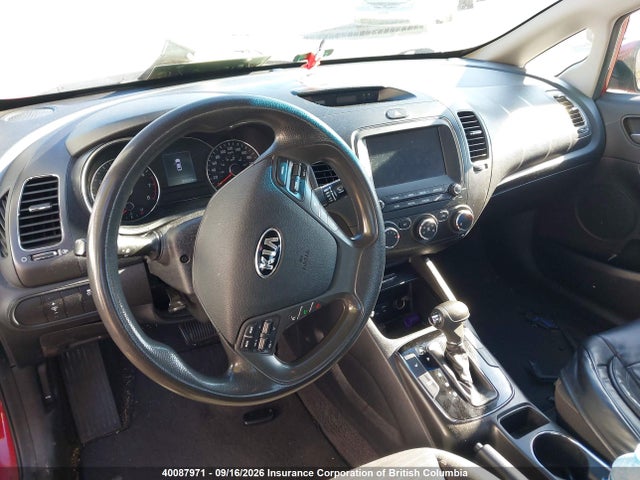 40087971 :رقم المزاد ، 3KPFL4A7XJE219948 vin ، 2018 Kia Forte مزاد بيع