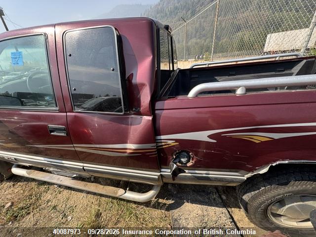 40087973 :رقم المزاد ، 2GTEK19R6W1531627 vin ، 1998 Gmc Sierra K1500 مزاد بيع