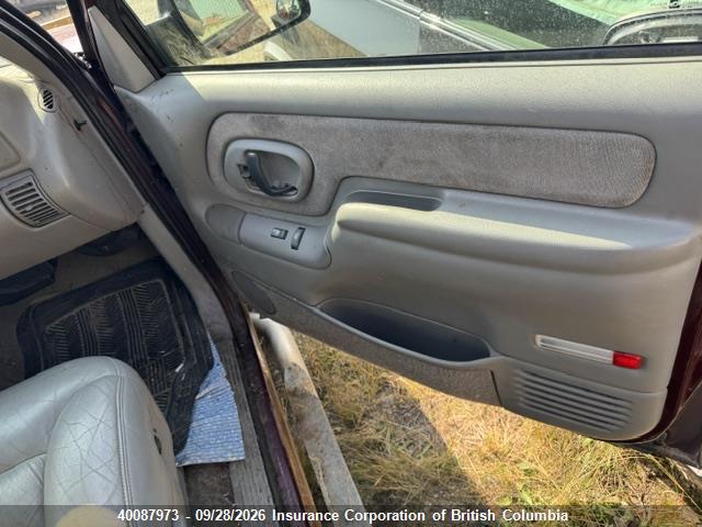 40087973 :رقم المزاد ، 2GTEK19R6W1531627 vin ، 1998 Gmc Sierra K1500 مزاد بيع
