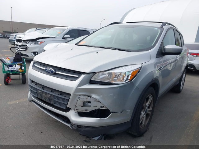 40087987 :رقم المزاد ، 1FMCU9GX8FUB14768 vin ، 2015 Ford Escape Se مزاد بيع