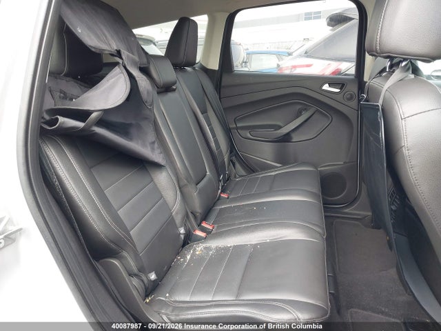 40087987 :رقم المزاد ، 1FMCU9GX8FUB14768 vin ، 2015 Ford Escape Se مزاد بيع