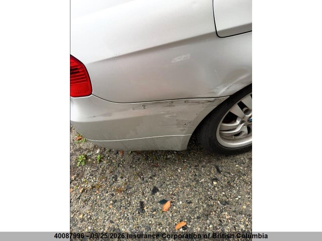 Продажа на аукционе авто 2007 Bmw 323i, vin: WBAVH13517KC96544, номер лота: 40087996