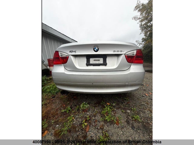 Продажа на аукционе авто 2007 Bmw 323i, vin: WBAVH13517KC96544, номер лота: 40087996