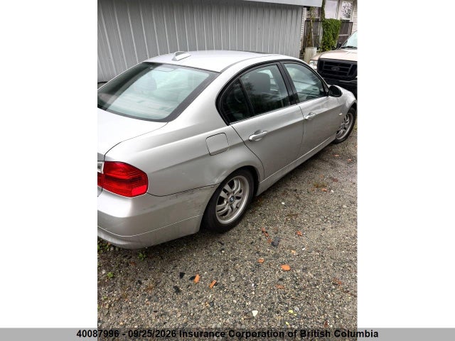 Продажа на аукционе авто 2007 Bmw 323i, vin: WBAVH13517KC96544, номер лота: 40087996