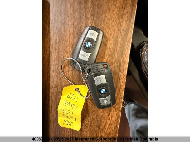 Продажа на аукционе авто 2007 Bmw 323i, vin: WBAVH13517KC96544, номер лота: 40087996