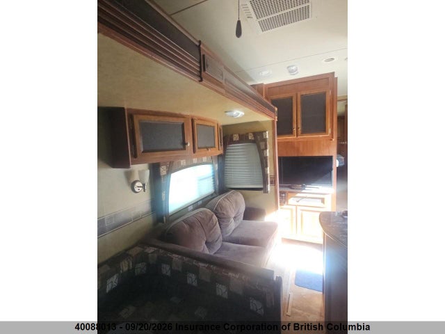 Продажа на аукционе авто 2013 Jayco Eagle, vin: 1UJCJ0BS8D1PK0073, номер лота: 40088013