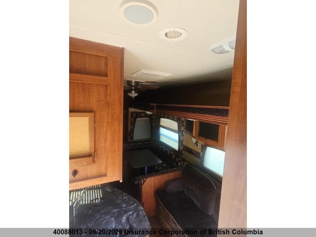 Продажа на аукционе авто 2013 Jayco Eagle, vin: 1UJCJ0BS8D1PK0073, номер лота: 40088013