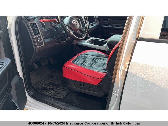 40088024 :رقم المزاد ، 1C6RR7KG8PS523854 vin ، 2023 Ram 1500 Classic Tradesman مزاد بيع