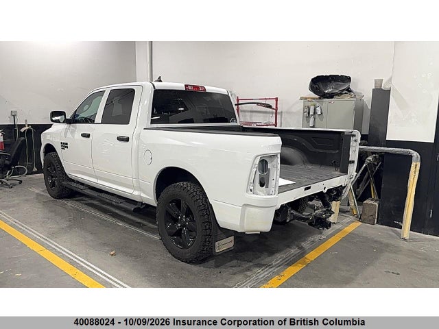 40088024 :رقم المزاد ، 1C6RR7KG8PS523854 vin ، 2023 Ram 1500 Classic Tradesman مزاد بيع