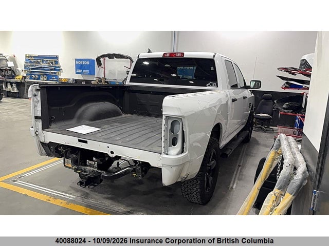 40088024 :رقم المزاد ، 1C6RR7KG8PS523854 vin ، 2023 Ram 1500 Classic Tradesman مزاد بيع