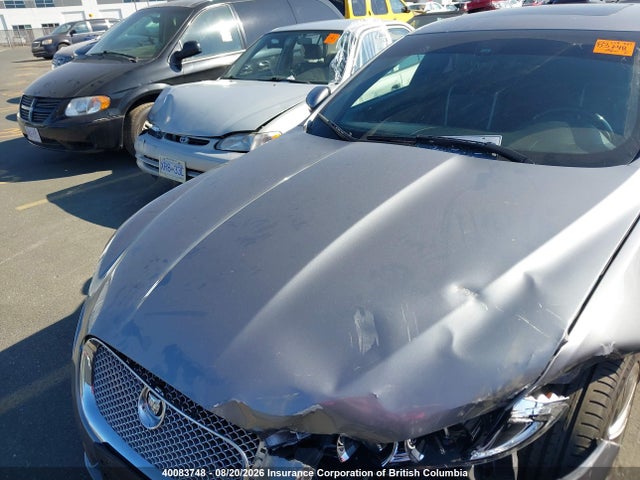 40083748 :رقم المزاد ، SAJXA0HB9CLS33431 vin ، 2012 Jaguar Xf Portfolio مزاد بيع