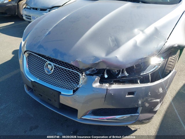 40083748 :رقم المزاد ، SAJXA0HB9CLS33431 vin ، 2012 Jaguar Xf Portfolio مزاد بيع