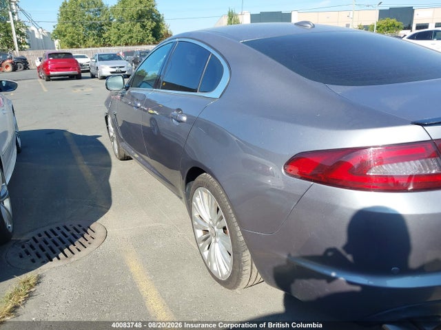 40083748 :رقم المزاد ، SAJXA0HB9CLS33431 vin ، 2012 Jaguar Xf Portfolio مزاد بيع