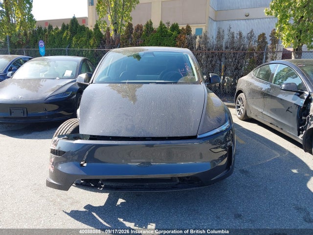 Tesla Model Y 2026 XP7YGDEEXTB749709 Image 13