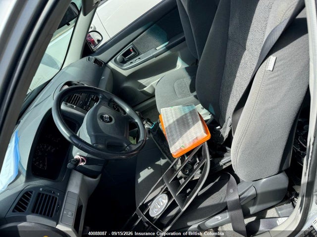 40088087 :رقم المزاد ، KNAFE161455097115 vin ، 2005 Kia Spectra5 مزاد بيع
