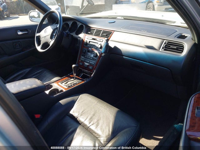 Продажа на аукционе авто 2000 Acura 3.5rl, vin: JH4KA9650YC800237, номер лота: 40088088