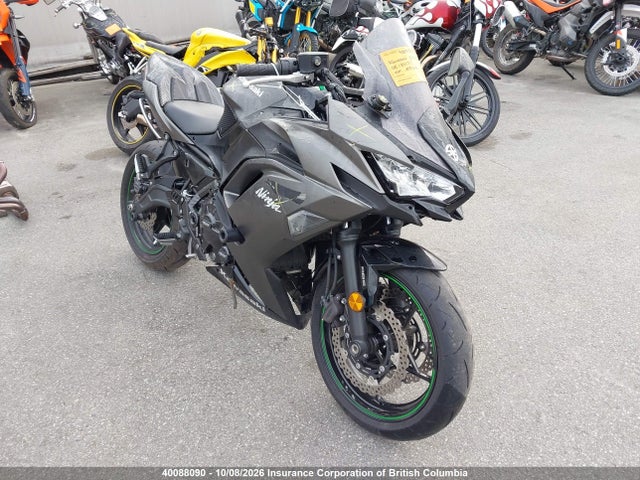 2023 ML5EXEP18PDA99616 zdjęcie główne