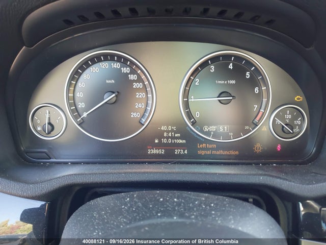 40088121 :رقم المزاد ، 5UXWX7C5XDL977395 vin ، 2013 Bmw X3 مزاد بيع
