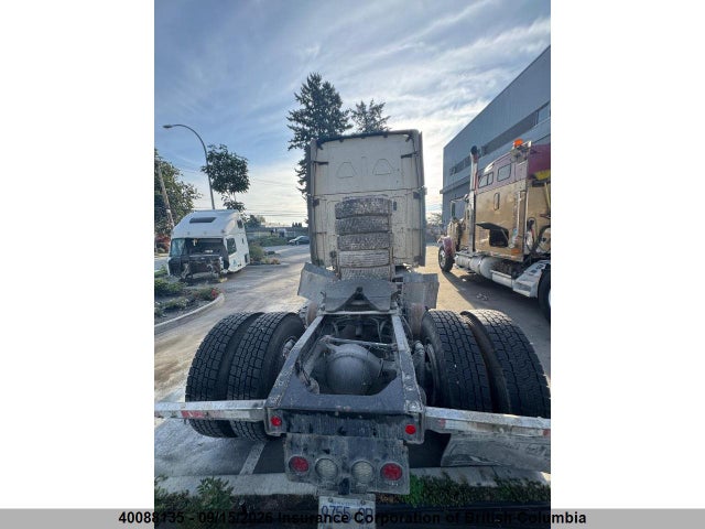 40088135 :رقم المزاد ، 5KJJBWDR1PLNW7064 vin ، 2023 Western Star 4800 Set Back Axle مزاد بيع