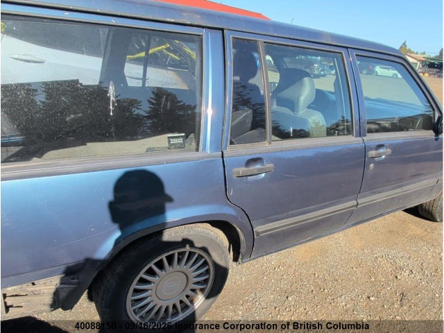 Продажа на аукционе авто 1993 Volvo 940, vin: YV1JW8831P3058511, номер лота: 40088150