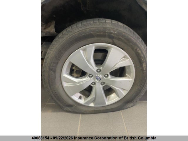 40088154 :رقم المزاد ، 4S4WMAAD2N3400729 vin ، 2022 Subaru Ascent Convenience مزاد بيع