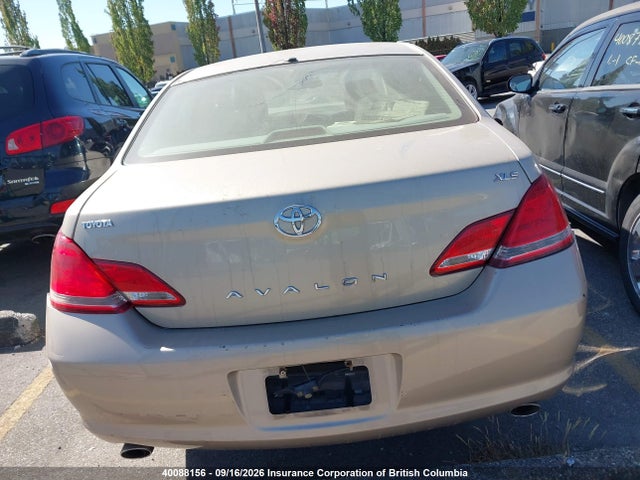 2005 Toyota Avalon Xl/xls/touring/limited მანქანა იყიდება აუქციონზე, vin: 4T1BK36B25U023658, აუქციონის ნომერი: 40088156