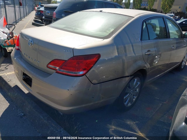 2005 Toyota Avalon Xl/xls/touring/limited მანქანა იყიდება აუქციონზე, vin: 4T1BK36B25U023658, აუქციონის ნომერი: 40088156