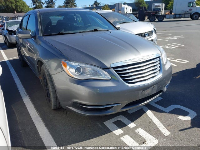 40088158 :رقم المزاد ، 1C3CCBAB9DN616986 vin ، 2013 Chrysler 200 مزاد بيع