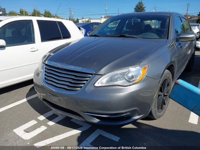 40088158 :رقم المزاد ، 1C3CCBAB9DN616986 vin ، 2013 Chrysler 200 مزاد بيع