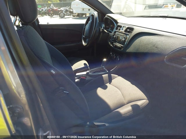 40088158 :رقم المزاد ، 1C3CCBAB9DN616986 vin ، 2013 Chrysler 200 مزاد بيع