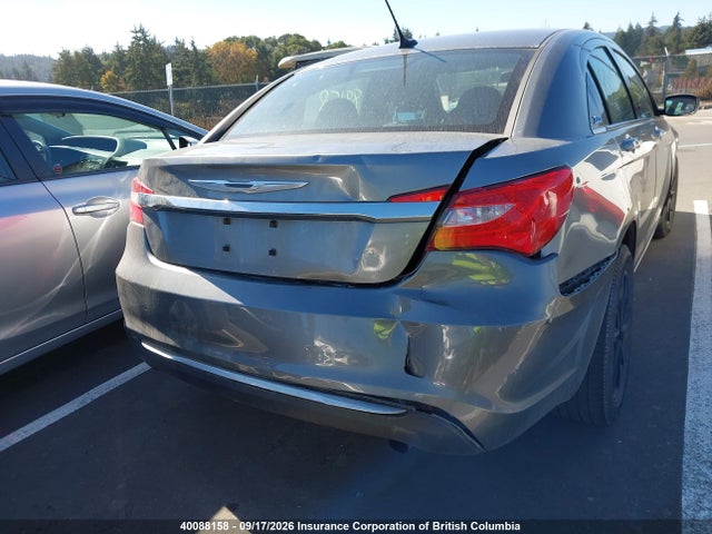 40088158 :رقم المزاد ، 1C3CCBAB9DN616986 vin ، 2013 Chrysler 200 مزاد بيع