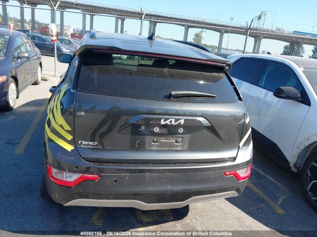 KNDCR3L18R5100839 KIA Niro