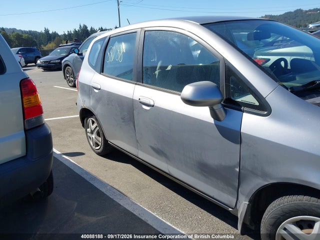 Продаж на аукціоні авто 2007 Honda Fit, vin: JHMGD37447S814727, номер лоту: 40088188