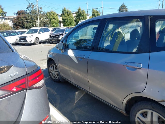 Продаж на аукціоні авто 2007 Honda Fit, vin: JHMGD37447S814727, номер лоту: 40088188