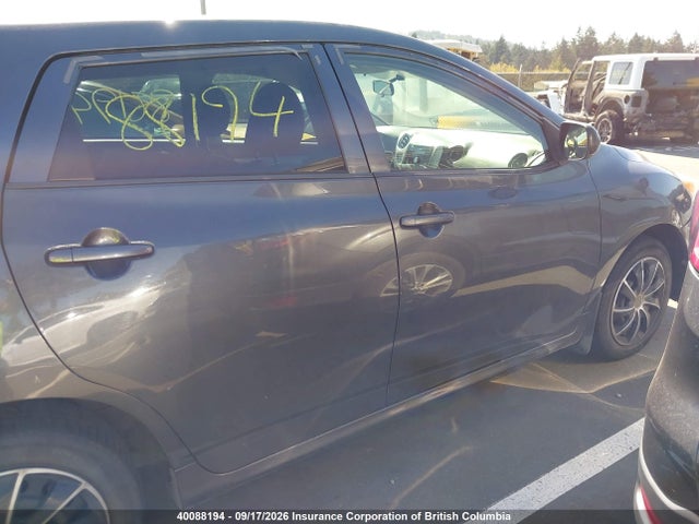 40088194 :رقم المزاد ، 2T1KU40E89C045688 vin ، 2009 Toyota Matrix مزاد بيع