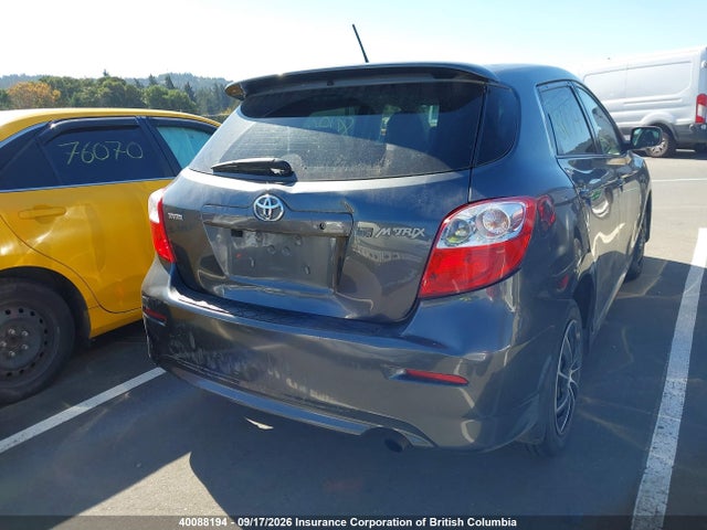 40088194 :رقم المزاد ، 2T1KU40E89C045688 vin ، 2009 Toyota Matrix مزاد بيع