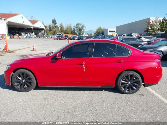 2013 Bmw 320i მანქანა იყიდება აუქციონზე, vin: WBA3C3C58DF146546, აუქციონის ნომერი: 40088201
