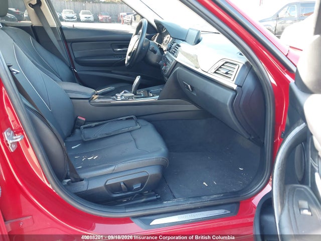 2013 Bmw 320i მანქანა იყიდება აუქციონზე, vin: WBA3C3C58DF146546, აუქციონის ნომერი: 40088201