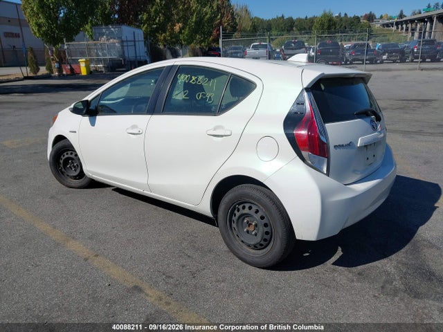 JTDKDTB38G1124835 Toyota Prius
