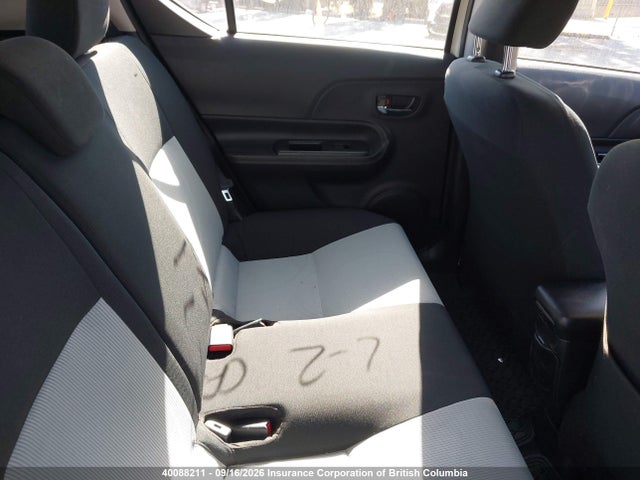 JTDKDTB38G1124835 Toyota Prius