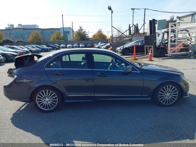 40088213 :رقم المزاد ، WDDGF8FB2BF558393 vin ، 2011 Mercedes-benz C 250 4matic مزاد بيع