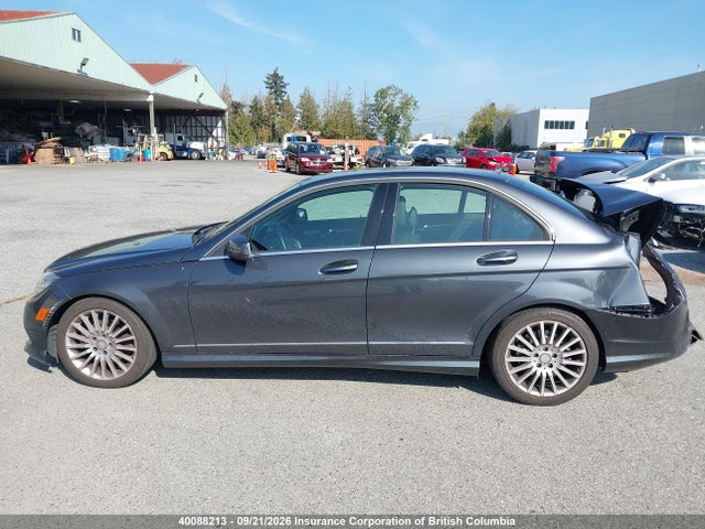 40088213 :رقم المزاد ، WDDGF8FB2BF558393 vin ، 2011 Mercedes-benz C 250 4matic مزاد بيع