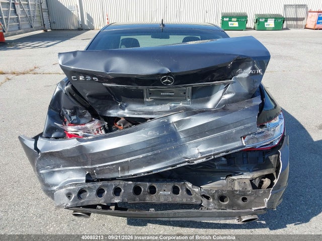 40088213 :رقم المزاد ، WDDGF8FB2BF558393 vin ، 2011 Mercedes-benz C 250 4matic مزاد بيع