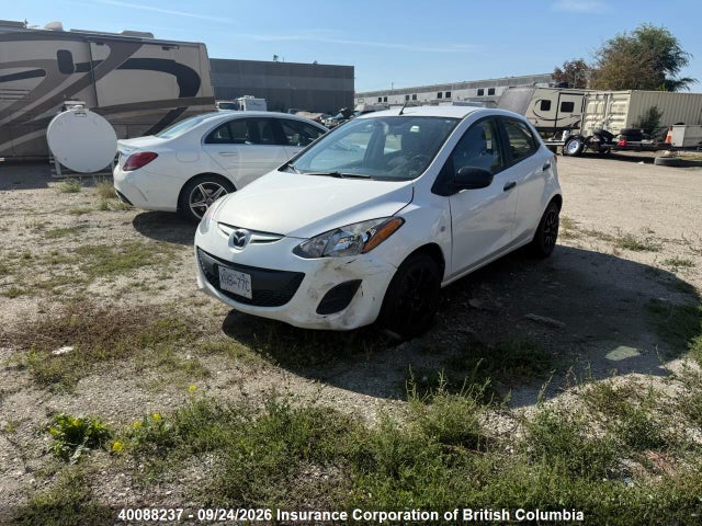 2012 Mazda Mazda2 მანქანა იყიდება აუქციონზე, vin: JM1DE1KY3C0146442, აუქციონის ნომერი: 40088237