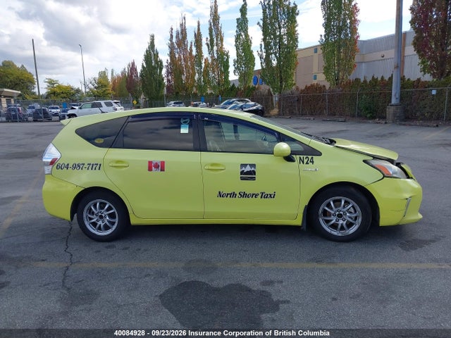 Продаж на аукціоні авто 2013 Toyota Prius V, vin: JTDZN3EU3D3242291, номер лоту: 40084928